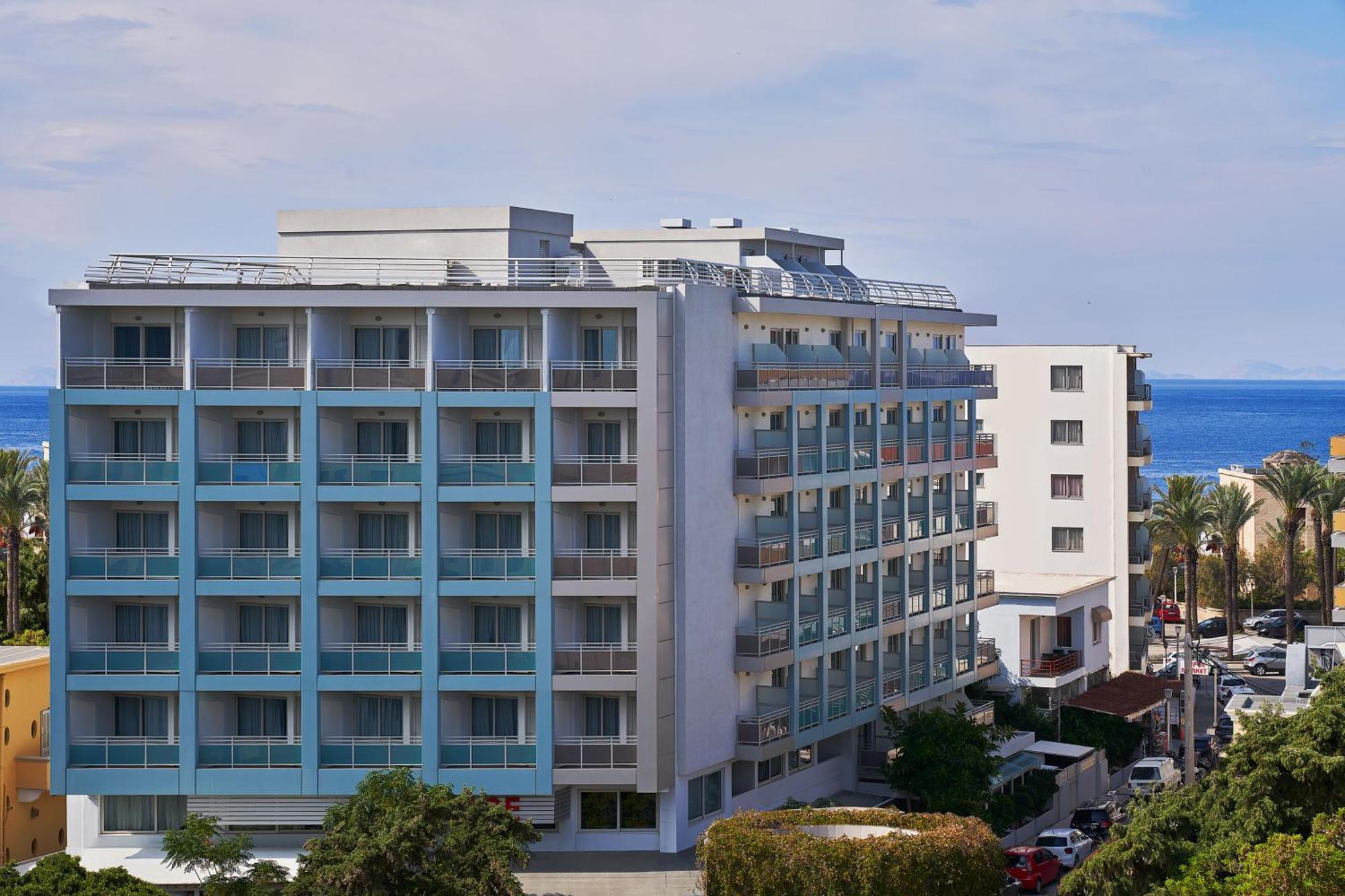 Hotel Aquamare And 4*